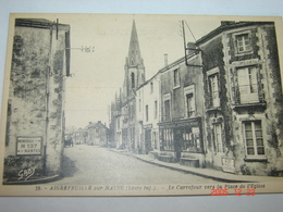 C.P.A.- Aigrefeuille Sur Maine (44) - Le Carrefour Vers La Place De L'Eglise - 1935 - SUP (AH27) - Aigrefeuille-sur-Maine