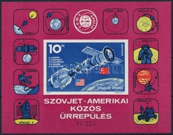 ** 1975 Szovjet-amerikai Közös ?rrepülés Vágott Blokk (4.500) - Autres & Non Classés
