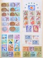 ** 1965-1974 Gy?jtemény 16 Lapos Rugós Abria Berakóban / Nice Collection In Large Stockbook - Altri & Non Classificati