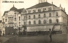 * T2 1930 Nagyvárad, Oradea; Piata Reg. Maria / Mária Királyné Tér, Palace Szálloda és Kávéház, Bank és Takarékpénztár,  - Non Classés