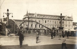 T2 Nagyvárad, Oradea; Podul Peste Cris / Körös Folyó Hídja, Túloldalon üzletek / Cris River Bridge, Shops - Ohne Zuordnung