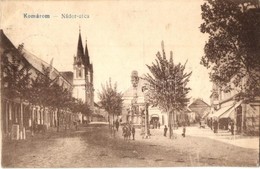 * T2/T3 1931 Komárom, Komárno; Nádor Utca, Szentháromság Szobor, üzletek, Hirdet?oszlop / Street View, Monument, Shops,  - Sin Clasificación