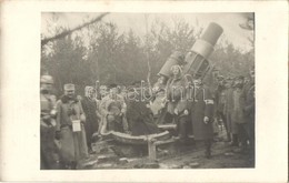 ** T2 30,5 Kaliber? Mozsár, Soknemzetiség? Katonák és Civilek El?tt Bemutatva / 30,5 Cm Mortar (Mörser Cannon) With Sold - Ohne Zuordnung