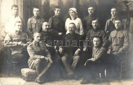 * T2/T3 Osztrák-magyar Katonák M?termi Csoportképe Versecben / WWI Austro-Hungarian K.u.K. Soldiers In Vrsac. Elite Foto - Ohne Zuordnung