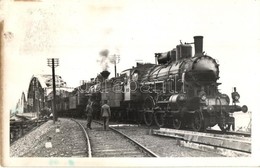 T2/T3 1942 MÁV 327. Sorozatú G?zmozdonya, Vasúti Híd / Hungarian State Railways Locomotive, Railway Bridge, Photo (kis F - Ohne Zuordnung