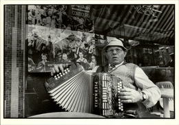 Delcampe - 35 - COMBOURG - Assemblée De La Bouèze - 1989 - Accodéon - Carte Moderne - Combourg