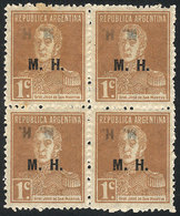 255 ARGENTINA: GJ.250a, Block Of 4 With Variety: DOUBLE OVERPRINT, One Inverted. A Very Rare Block, One Stamp Stained (t - Dienstzegels