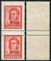 293 ARGENTINA: GJ.755, Pair With Variety: DOUBLE Horizontal Perforation, Light Wrinkles, Fine Appearance, Rare! - Servizio