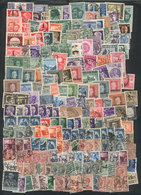 729 ITALY: Lot Of Varied Stamps, LARGE AMOUNT (I Estimate Between 1,000 And 2,000), It May Include High Values Or Good C - Non Classés