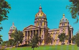 Iowa Des Moines State Capitol Building - Des Moines