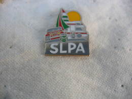 Pin's Assurances SLPA (Societe Lorraine De Prevoyance Et D'Assurances) - Banques