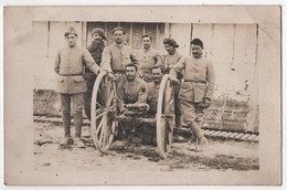 Carte Photo Militaria Chasseurs Alpins Artillerie Drôle De Canon Batterie - Ausrüstung