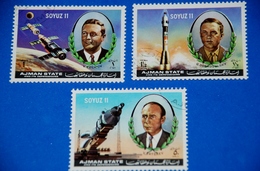 Space - Soyuz 2 - Salyut - Spacecraft Volkov, Dobrovolsky Complete Set Of 3 - Collections