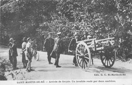 17-SAINT-MARTIN-DE-RE-ARRIVEE DE FORCATS- UN INVALIDE ROULE PAR DEUX CONFRERES - Saint-Martin-de-Ré