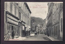 Delcampe - CPA 81 - MAZAMET - La Grand-Rue - TB PLAN CENTRE VILLE ANIMATION Devantures MAGASINS + PLAQUE MICHELIN - Mazamet