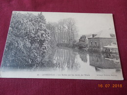Delcampe - CPA - Landerneau - Les Halles Sur Les Bords De L'Elorn - Landerneau