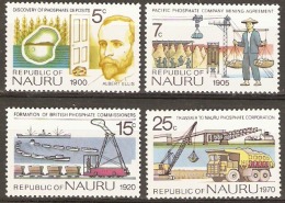 Delcampe - Nauru 1975 SG 129-32   Phosphate Mining  Unmounted Mint - Nauru