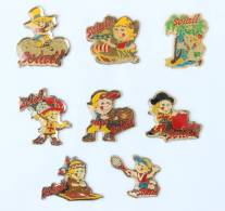 Delcampe - Lots De 8 Pin's SOLAIL - Indien - Viking - Mousquetaire - Tennisman - Torero  Etc...  - H248 - Lots