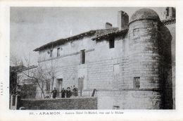 Delcampe - Aramon. Ancien Hôtel St-Michel, Vue Sur Le Rhône. - Aramon