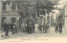 D-18-807 : SALLELES-D'AUDE. LA POSTE ET LA PLACE DU PORTAIL. - Salleles D'Aude