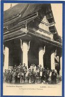 Delcampe - CPA Laos Types Raquez Asie Non Circulé La Pagode De Si Sa Ket à Vientiane - Laos