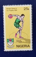 Delcampe - NIGERIA Lancer Du Disque, Olympic Games Olympics Athletics Athletisme, LOS ANGELES. 1 VALEUR ** MNH - Athlétisme