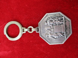 Porte-clés Publicitaire /Assurances/La Nationale /Bronze Nickelé/  Années 70 -80    POC343 - Key-rings