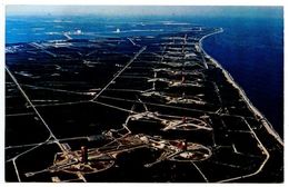 Delcampe - United States Modern Postcard Missile Row, JFK Space Center, NASA - Raumfahrt