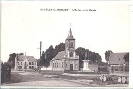 Delcampe - SOMME - 80 - SAINT LEGER LES DOMART Près Flixecourt - 1800 Hab - L'église Et La Mairie - Flixecourt