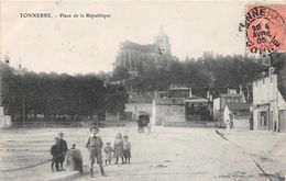 Delcampe - ¤¤   -   TONNERRE   -   Place De La République   -  Photographe " L. Durand "   -   ¤¤ - Tonnerre