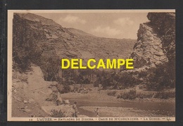 Delcampe - DD / ALGERIE / L' AURÈS / ENVIRONS DE BISKRA / OASIS DE M'CHOUNÈCHE / LA GORGE / ANIMÉE - Biskra