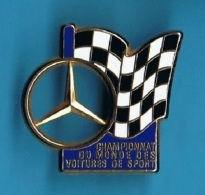 1 PIN'S //   ** MERCEDES / CHAMPIONNAT DU MONDE  DES VOITURES DE SPORT ** . (Arthus Bertrand Paris) - Mercedes