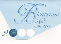 Enveloppe Contenant Une Carte Avec 2 Timbres Oblitérés Dernier Jour 1999 31/12/1999 Et 01/01/2000 La Rochelle - Autres & Non Classés