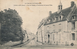 Delcampe - (CPA 61) REMALARD  /  Rue De L'Église Et Pensionnat De Jeunes Filles - - Remalard