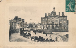 Delcampe - (CPA 61) SÉES  /  Place De L'Hôtel-de-Ville  - - Sees