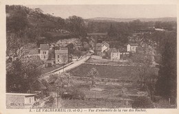 Delcampe - 95 - AUVERS SUR OISE - Le Valhermeil - Vue D' Ensemble De La Rue Des Roches - Auvers Sur Oise