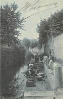 Delcampe - D-18-920 : FALAISE. LAVANDIERES. LAVEUSES. LAVOIR. - Falaise