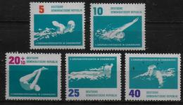 Delcampe - DDR     N°  620/24  * *   ( Cote 4e ) Natation - Natation