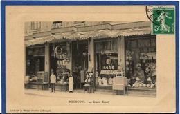 CPA Isère Bourgoin Shop Bazar Front Circulé - Bourgoin