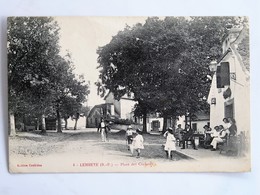 C.P.A. : 64 LEMBEYE : Place Des Cochons, Animé, Timbre , RARE - Lembeye