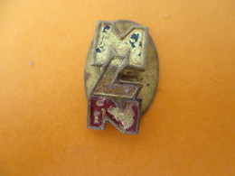 Insigne à Boutonniére/ MLN / Mouvement De Libération Nationale/ Bronze Cloisonné émaillé /Vers1940-45   MED243 - Other & Unclassified