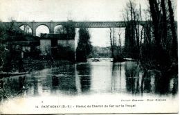 N°63763 -cpa Parthenay -viaduc Du Chemin De Fer Sur Le Thouet- - Ouvrages D'Art