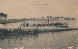 CPA 56 Carte Rare PORT LOUIS Le Quai Bateaux à Vapeur - Port Louis