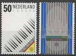 LSJP NETHERLANDS INSTRUMENT MUSICAL PIANO 1985 MNH - 1985