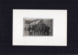 PHOTO 423 - MILITARIA - Photo Originale 11 X 6 - Un Groupe De Pompiers - Fanfare ...... - Guerre, Militaire