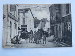 C.P.A. : 79 COULONGES SUR L'AUTIZE : Carrefour De La Grand' Rue, Hôtel, Animé, En 1919 - Coulonges-sur-l'Autize