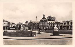 27-LOUVIERS- PLACE ERNEST-THOREL- VOIR GARAGE - Louviers