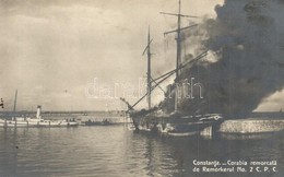 ** T1 Constanta, Corabia Remorcata De Remorkerul No. 2. C.P.C. / Ship Caught On Fire Being Towed By A Tugboat - Non Classés