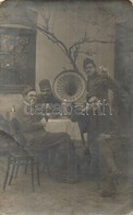 * T2/T3 Els? Világháborús Osztrák-magyar Katonák Gramofonnal / WWI K.u.K. Military, Soldiers With Phonograph. Photo (kop - Unclassified