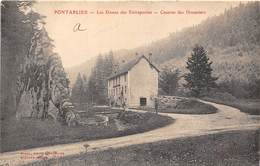 25-PONTARLIER- LES DAMES DE ENTREPORTES- CASERNE DES DOUANIERS - Pontarlier